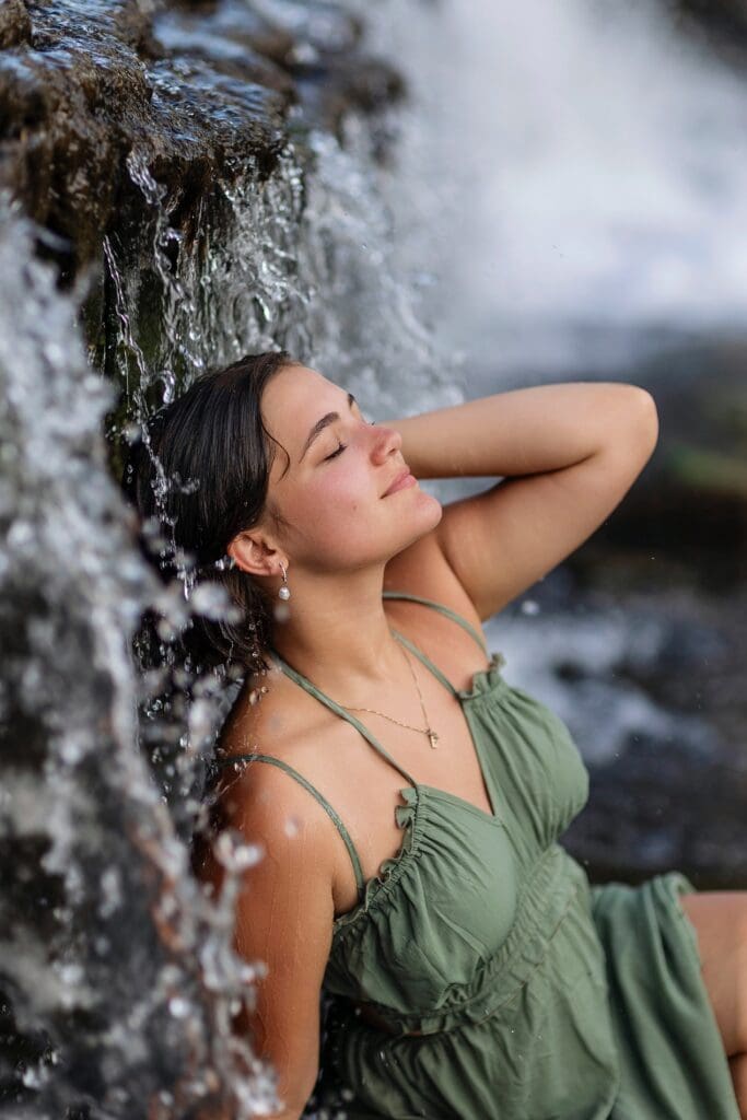 Indiana senior photographer / Indiana senior Pictures / Indianapolis Senior pictures / waterfall pictures